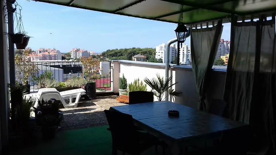 Apartments Katica 풀라